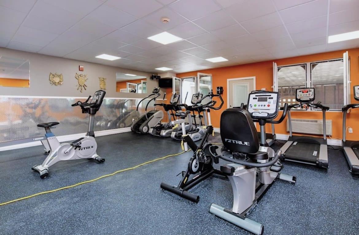 2Br Suite At The Grand Castle Pool Gym & Parking Grandville Extérieur photo